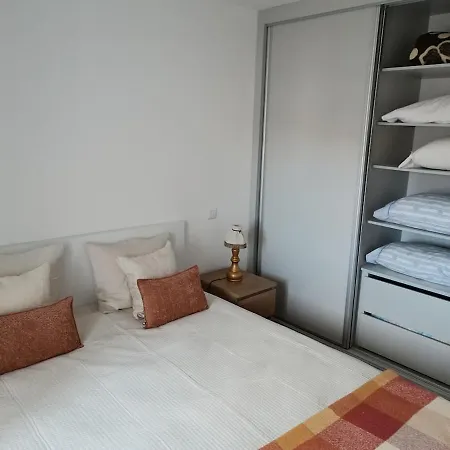 Semesterbostad Casa Da Canhota São Mamede