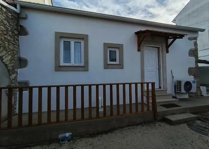 Semesterbostad Casa Da Canhota São Mamede
